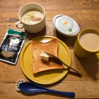 あさごはん| yukie@uilanikitchenさん