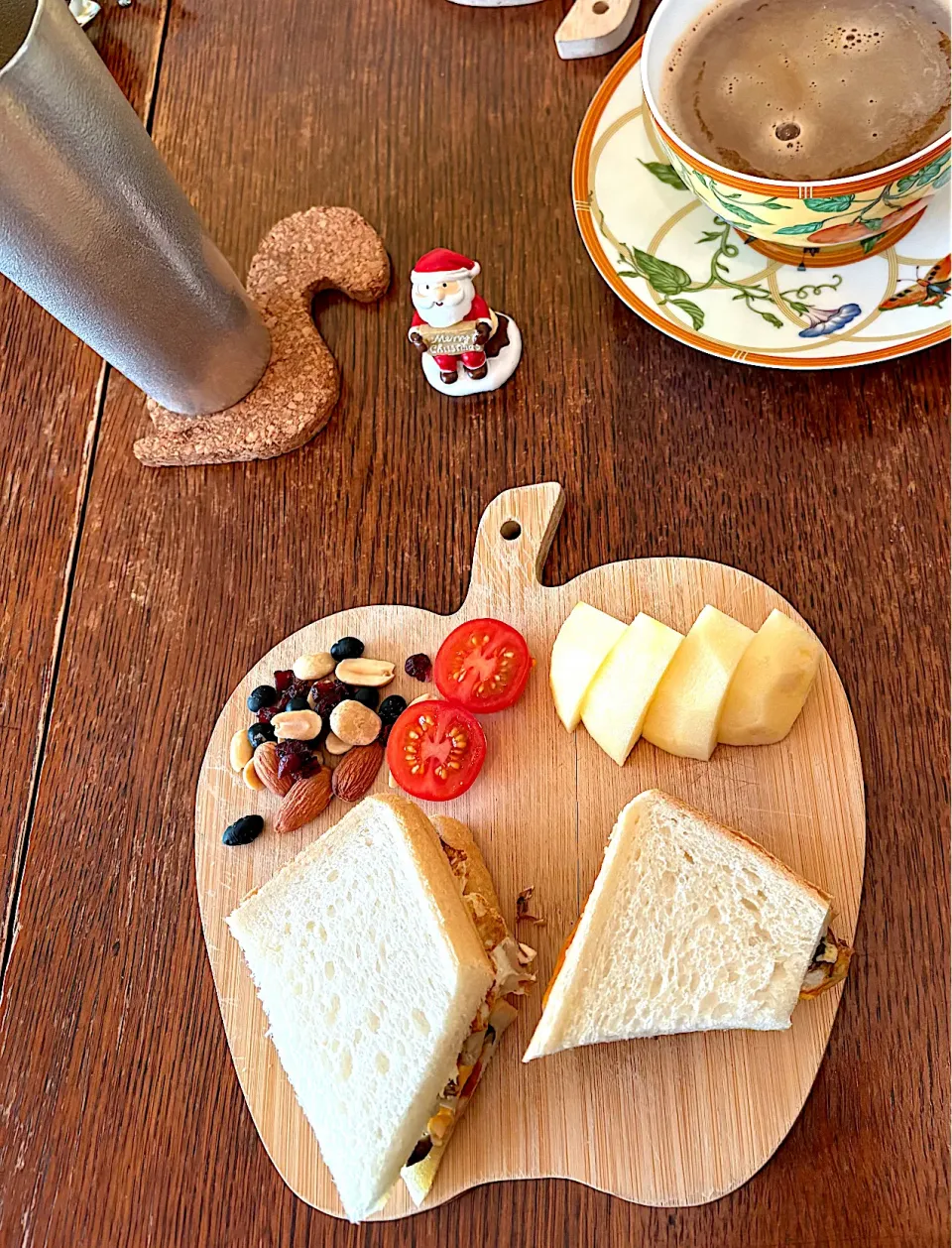 朝ごはん♯オムレツサンド|小松菜さん