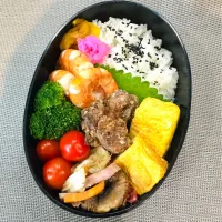 "少しだけど唐揚げ入れといたよ"弁当|kazuさん