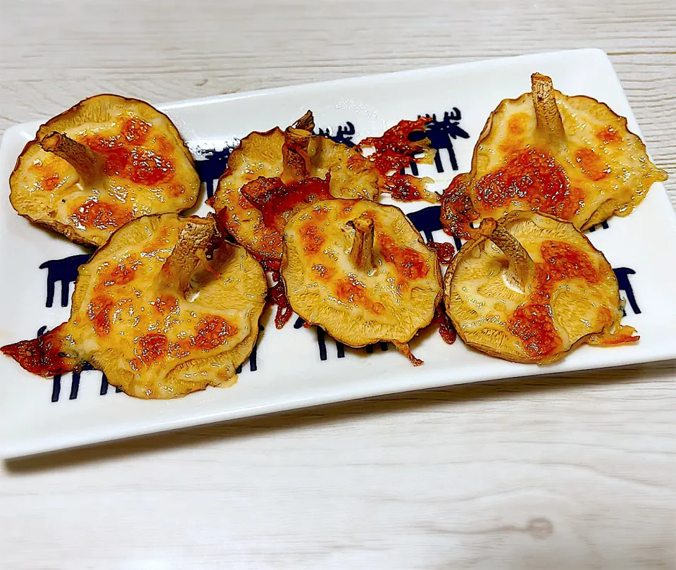 しいたけ　チーズ焼き|もっさんさん