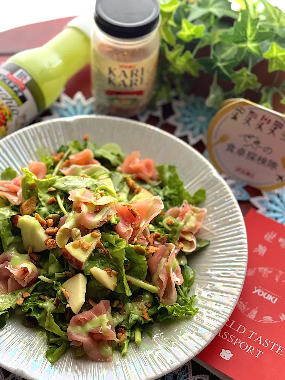 ルッコラとリンゴのピスタチオドレッシングサラダ🥗|🌺🌺Foodie🌺🌺さん