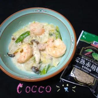 Snapdishの人気料理写真:白菜とエビのクリーム煮✨