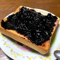 ハスカップジャムトースト|はっちぃさん