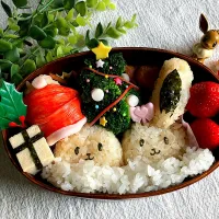 ＊0133. クリスマス🎄サンタさんイーブイ🎄💕娘ちゃんの高校生弁当🍱＊|＊抹茶＊さん