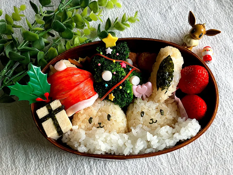 ＊0133. クリスマス🎄サンタさんイーブイ🎄💕娘ちゃんの高校生弁当🍱＊|＊抹茶＊さん