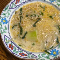 もやしの豆乳ごまみそ坦々スープ春雨入り|みうらさん