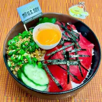 まぐろとつゆだく納豆丼|まめもにおさん