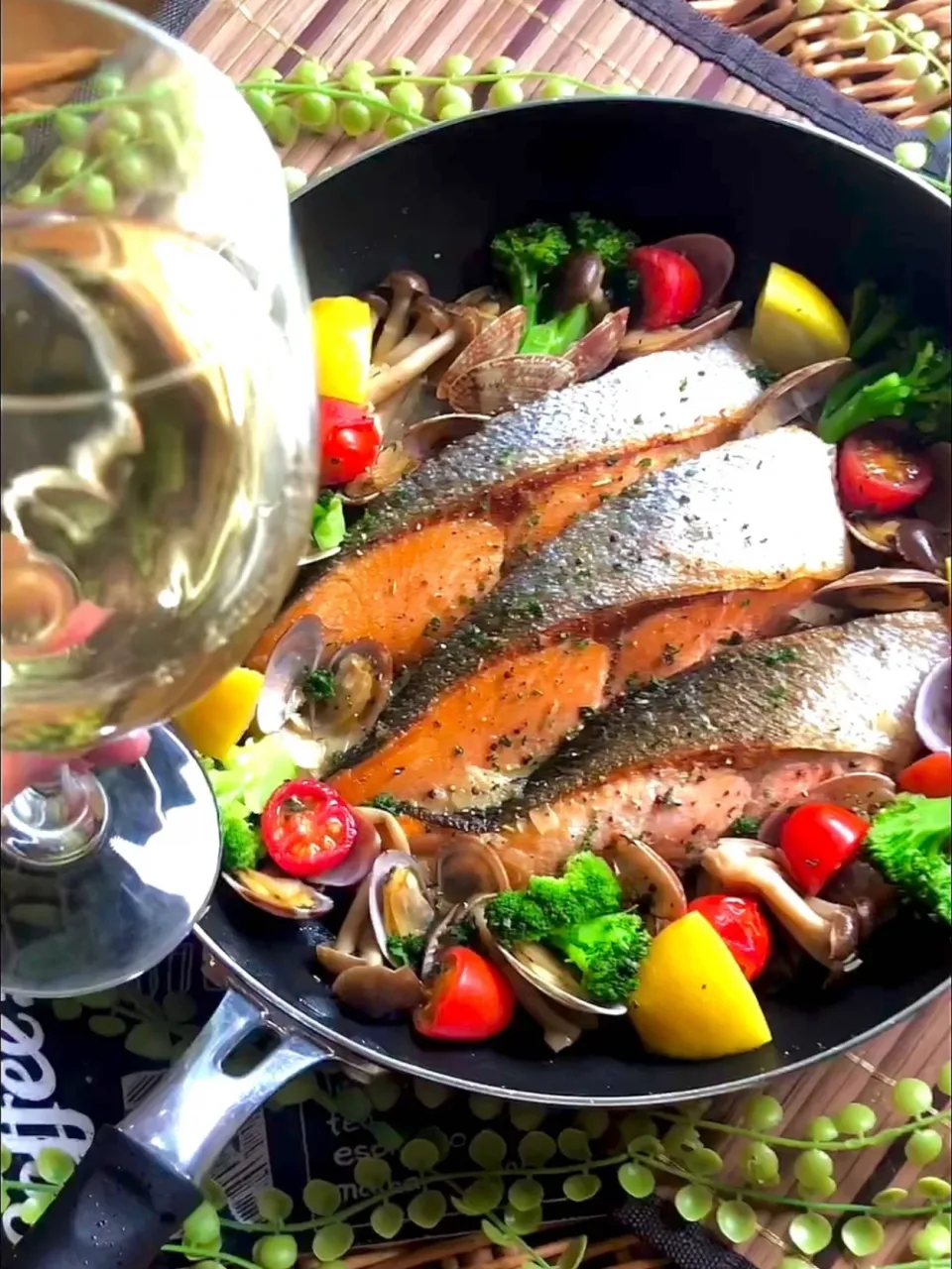 鮭のアクアパッツァ |MAPITEEさん