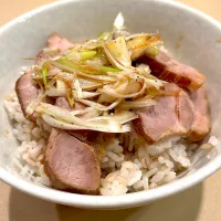 チャーシュー丼| たけさん