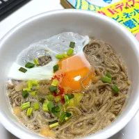 どん兵衛、鴨ネギ蕎麦〜〜とんで埼玉を読みながら（笑）| Yoshihiro Andoさん