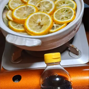 Snapdishの人気料理写真:ゆず鍋🍲