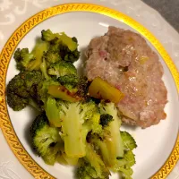 バズってたハンバーグの酒蒸し|きなこさん