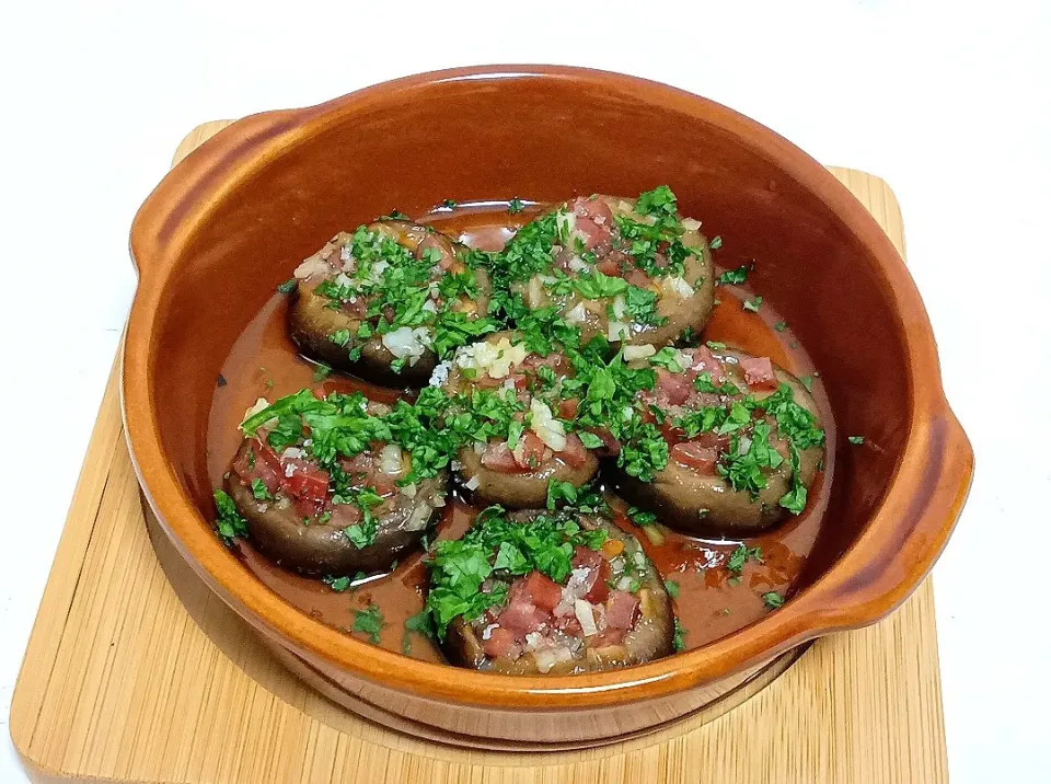 【老舗の味！再現レシピ🎯】マッシュルームの鉄板焼き🇪🇸|Falco*さん