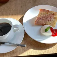 いちごのシフォンケーキ|amiさん