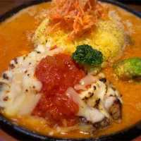 チキントマトチーズカレー@オムランカ|へろへろさん