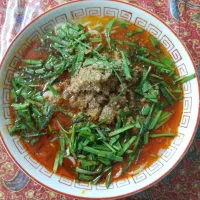 ニラいり 担々麺|はやとさん