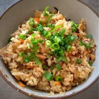 鯖の水煮缶と塩昆布の炊き込みご飯|Kouki Tanabeさん