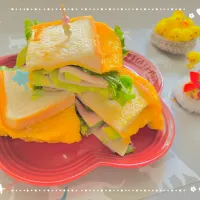 「アルモンデの崩れそうなサンド」| バシュランさん