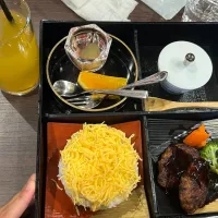 山水亭さんの子どもセット母の誕生日にて|Morito Kamiyaさん