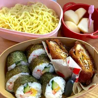 サラダ巻き🥗ササミチーズフライ　塩ラーメン🍎|JKお弁当さん