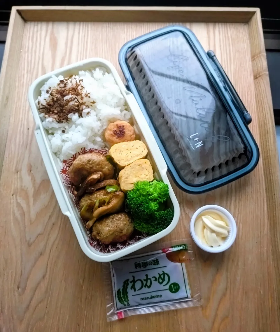 ゴボウ入り豚つくね弁当|みわさん