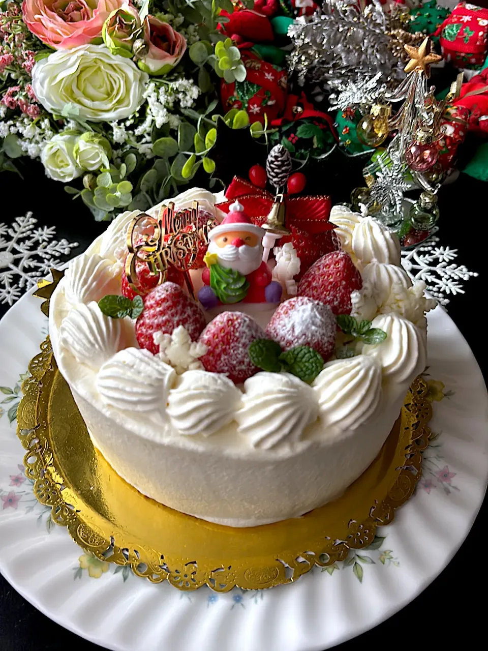 クリスマスケーキ🎂🎄🍓|とんちんさん