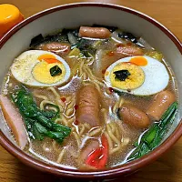 マルちゃん正麺🍜、豚骨醤油味❗️（╹◡╹）✨|サソリさん