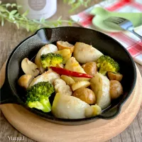 かぶとマッシュルームのアヒージョ　スモーク塩で| ゆーこどんさん