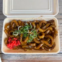 伊勢神宮内宮をお参りした後、おかげ横丁に行ってみました。伊勢醤油本舗 本店の伊勢醤油焼うどんおいかったです。|Tenさん