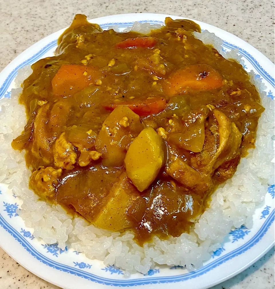 もんこさんの黄色いカレー|ユキちゃんさん