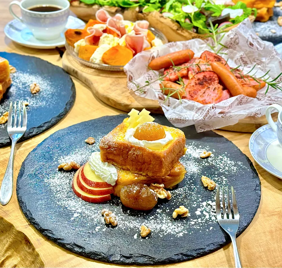 フレンチトースト＋加工肉祭り|1480_kojiさん