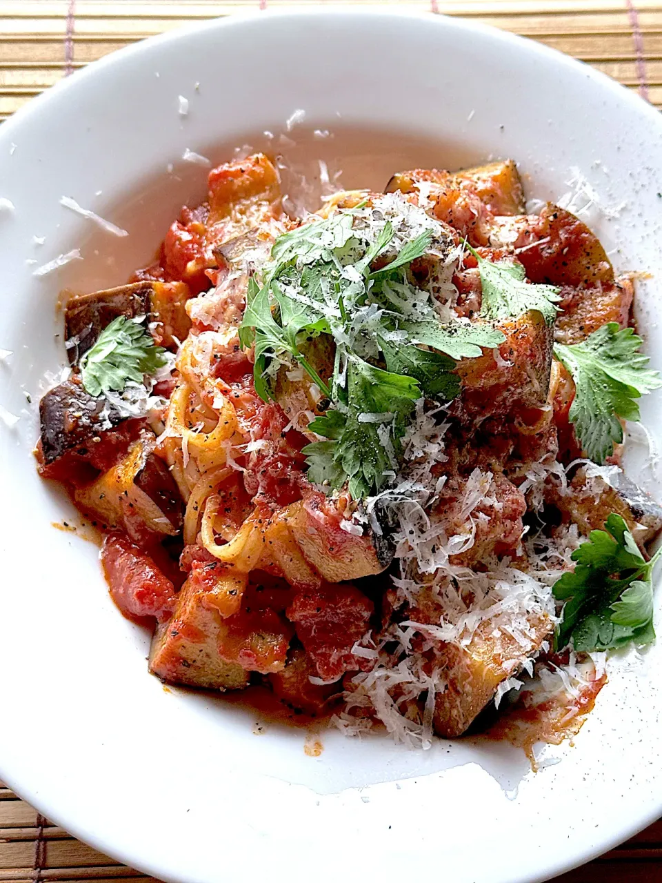 茄子とトマトのアラビアータ|keisukeさん