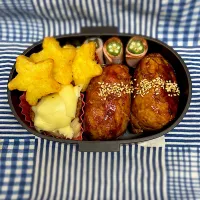 肉巻きおにぎり弁当| ハリネズミさん