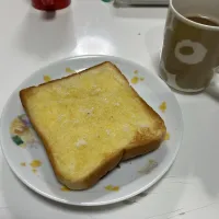☆塩バタートースト☆コーヒー| Saharaさん