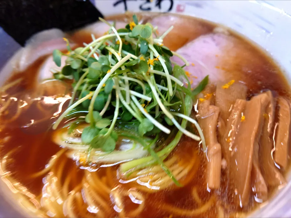 【本日の限定】
【食べログ TOP 5000】 
中華そば 半ざわ 
本鮪尻尾炊きラーメン (1,300円)
＋生卵 (がんこ/覆麺智/花木共通のメンバーカード提示で無料) 
―麺少なめ
＠西巣鴨2分
(JR板橋駅から徒歩15分)
25336
〈醤166塩55噌󠄀24タ11昆9出16 F18冷27混5つ3焼1ポ1〉|大脇さん