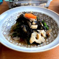 ひじきと野菜の煮物|おさかなさん