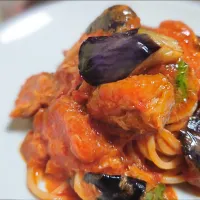 Spaghetti alla chitarra con melanzane, tonno e pomodoro|kazaneさん