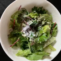 ヨーグルトと塩昆布ドレッシングのサラダ|そらまめさん