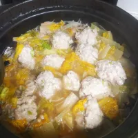 オレンジ白菜の鶏だんご鍋|ちゃいさん