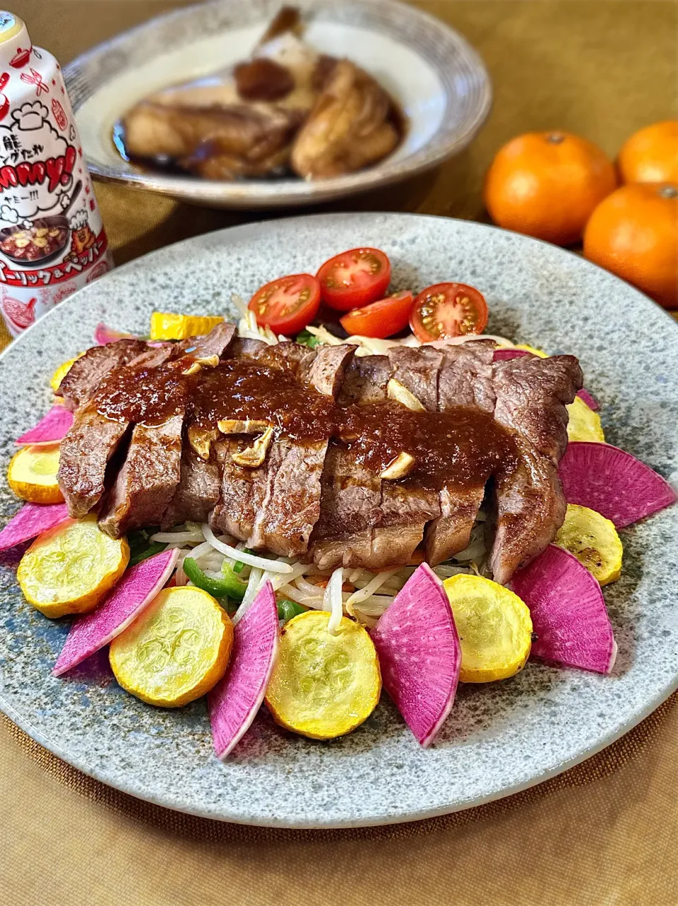 牛ステーキ肉の彩り野菜炒め.⋆﻿𝜗𝜚|鬼百合さん