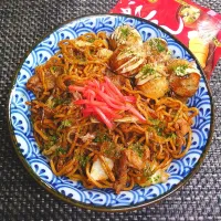 お祭りの屋台風焼きそば＆たこ焼き♪ムスコの置きランチ