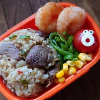 漢の…次女用🍱豚ハラミチャーハンとエビマヨの中華弁当|ᵏᵒᵘさん
