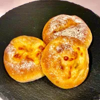 チーズフランスパンと明太子ポテトフランス|neuさん