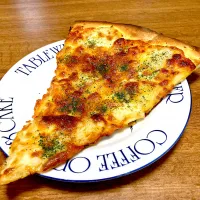 ベーコン・ポテトピザ🍕| まいりさん