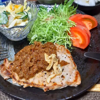 Snapdishの人気料理写真:ポークソテ～　マスタードソース✨