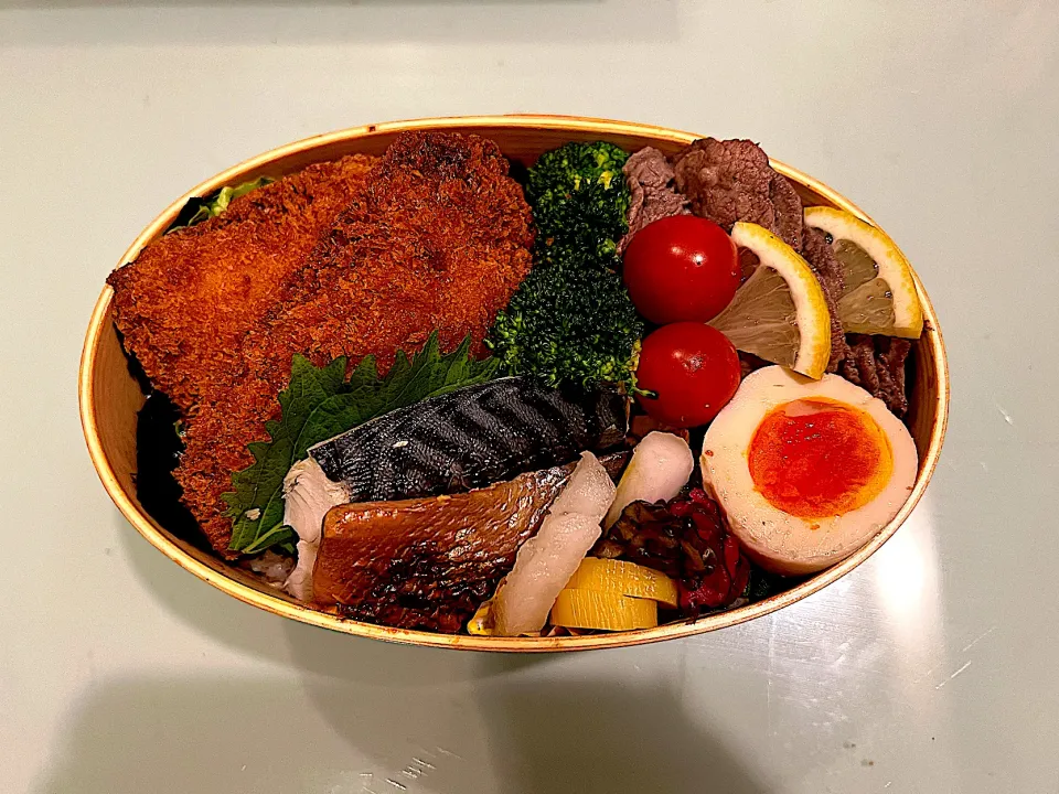 愛妻弁当頑張ってます🍱|まーくんの妻さん