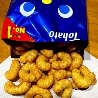 YouTube流し見しながら #夜おやつ　キャラメルコーン 塩キャラメル味|ms903さん