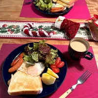 ローゼルさんちの朝ごはん　2025・12・17|ローゼルさん