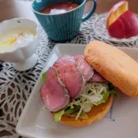 ローストビーフマフィン|まめころさん