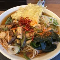 きす天そば大盛、山菜トッピング🐟🌱♨️|buhizouさん